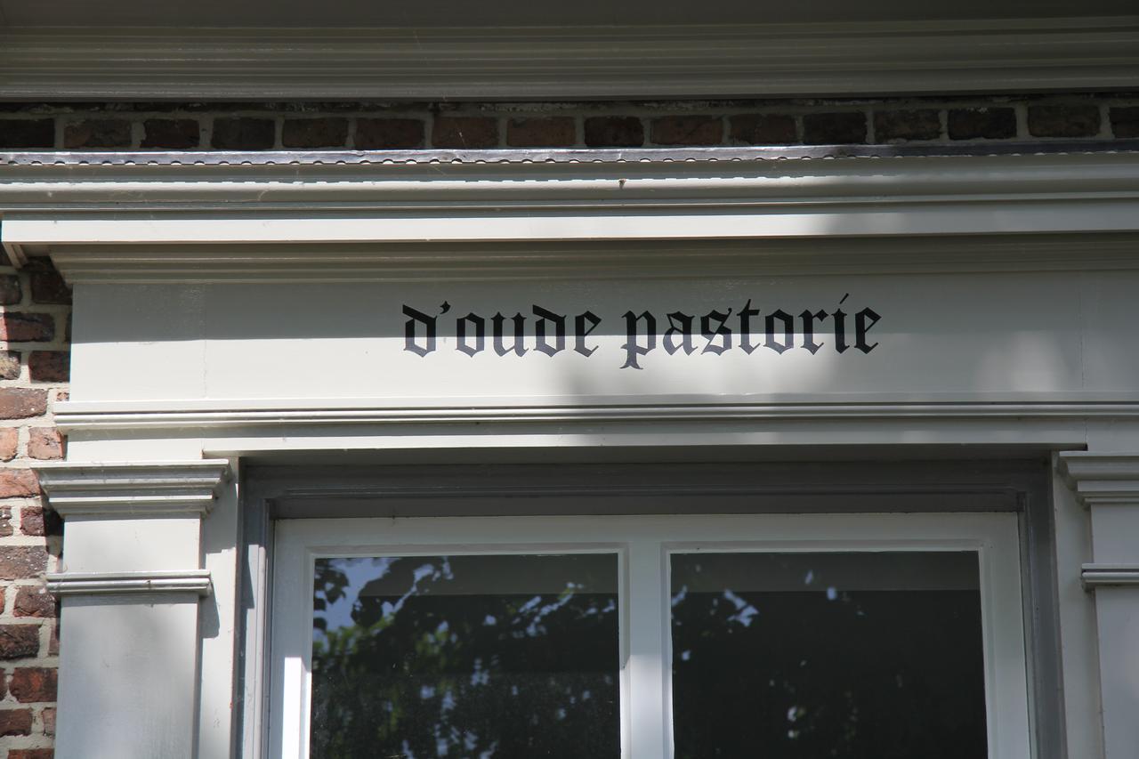 مبيت وإفطار Netersel De Oude Pastorie المظهر الخارجي الصورة